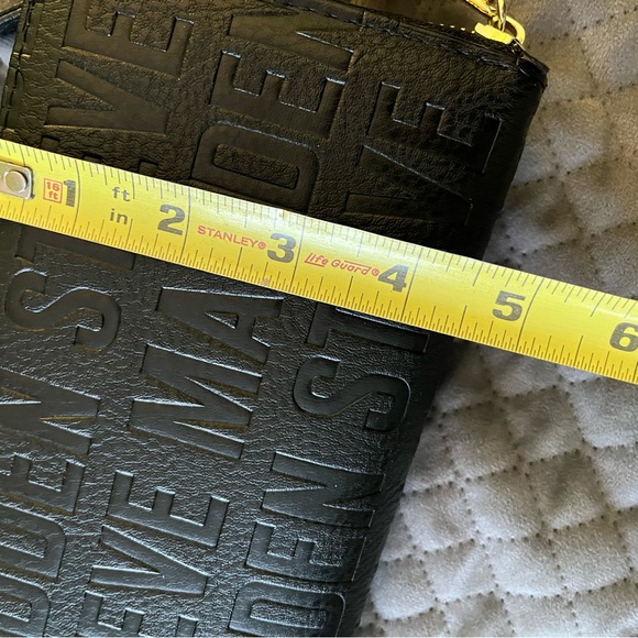 Steve Madden Black Embossed Wallet Clutch, removable strap, multiple pockets - Picture 8 of 8